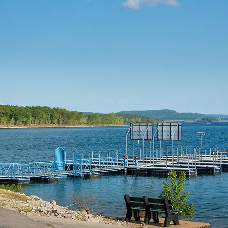 Branson Yacht Club Hotel Indian Point Exterior photo